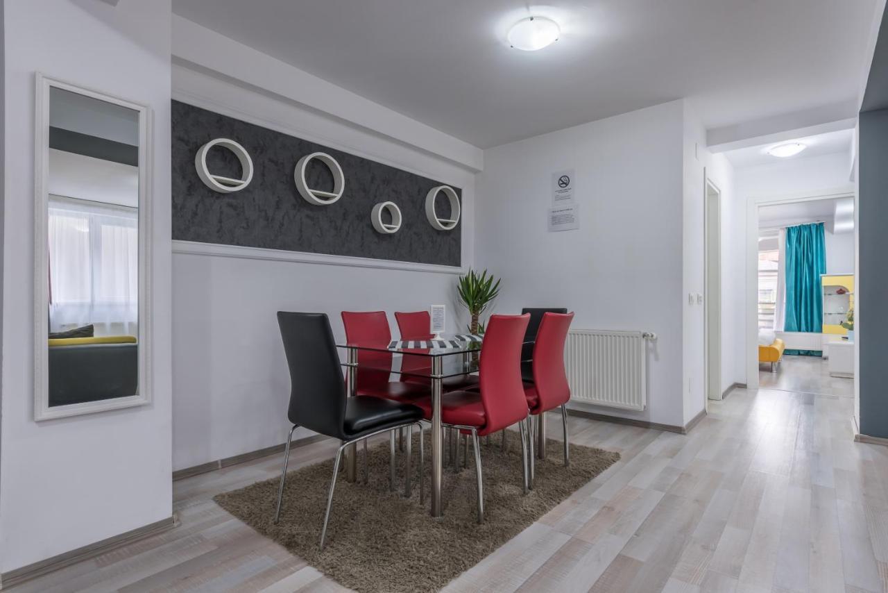 Royal Accommodation Bukarest Kültér fotó
