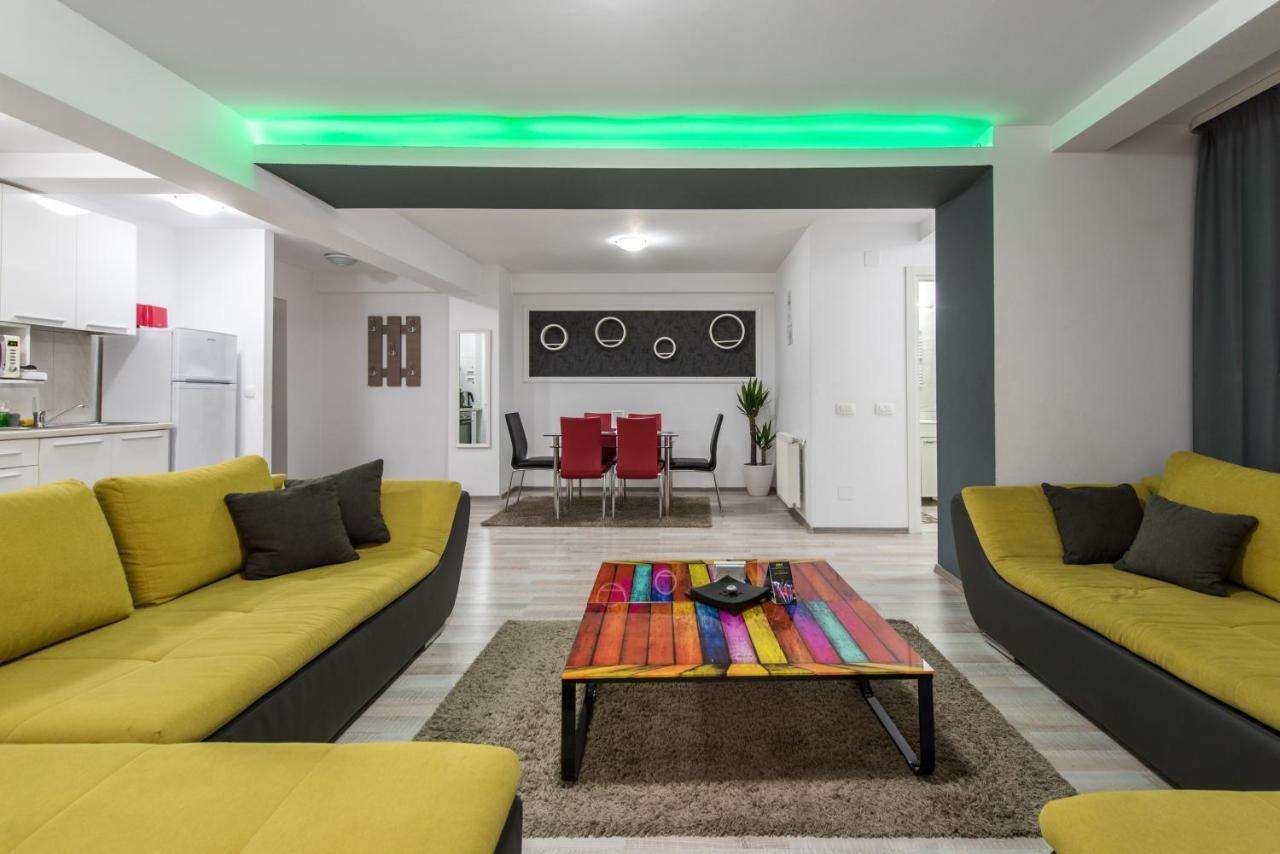 Royal Accommodation Bukarest Kültér fotó